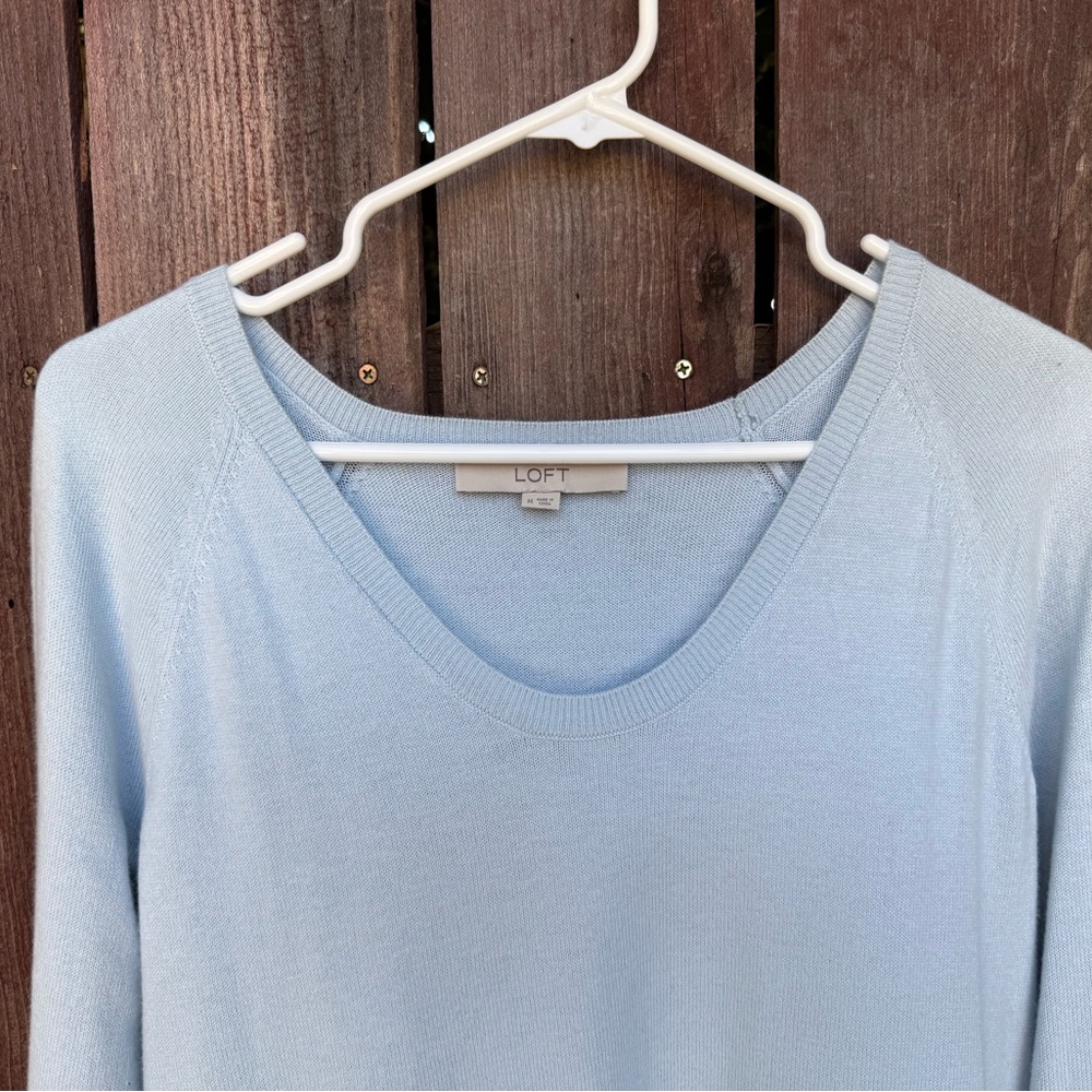Loft Light Blue Long Sleeve Sweater Size Medium. - Picture 3 of 15